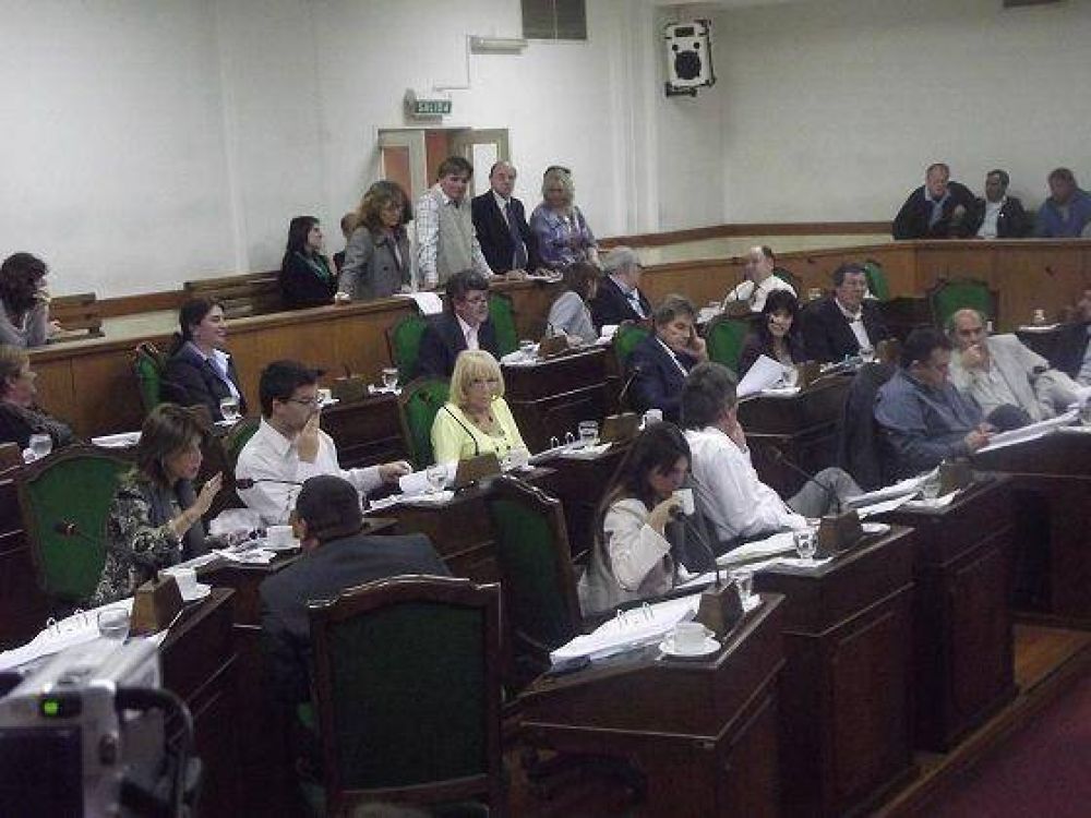 El HCD de Vicente L�pez repudi� la agresi�n contra Ver�nica Barbieri
