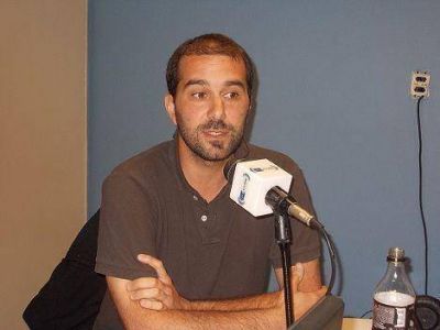 Noya: �Clar�n tendr� que ver c�mo genera dinero sin tener monopolio�