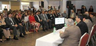Capitanich particip� del Encuentro Federal Argentina 2020 y destac� la importancia de fortalecer el empleo formal