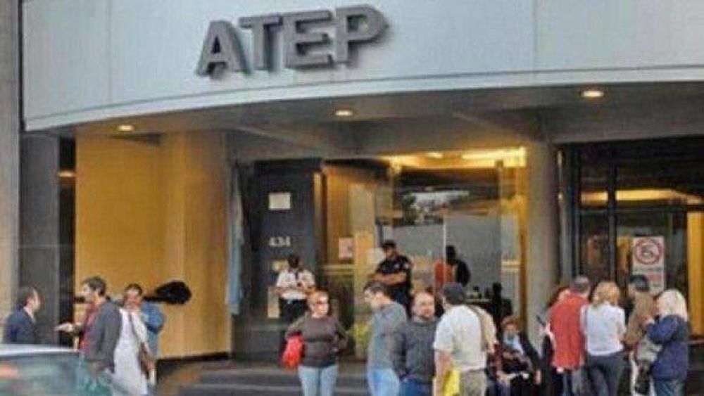  Gremios docentes rechazan el inicio de clases en febrero
