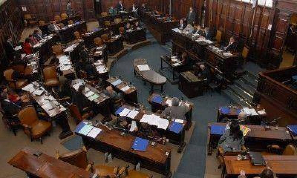 Al PJ le faltar�a s�lo un voto para aprobar la reforma en el Senado provincial