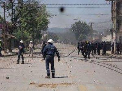 Imputaron a m�s de 30 personas por los graves incidentes en Barrio Malvinas