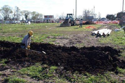 Plantean incluir en presupuesto de OSSE obra de cloacas en barrio San Carlos