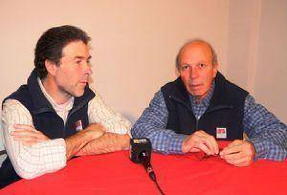 Se brind� una charla sobre soja y sorgo gran�fero 