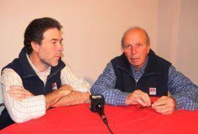 Se brind� una charla sobre soja y sorgo gran�fero 