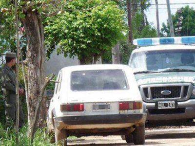 Secuestraron 30 kilos de coca�na, 200.000 pesos, 5.000 d�lares y detuvieron a cuatro personas 