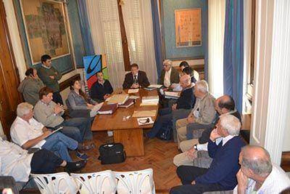  Bahillo admiti� al Foro Ambiental que el nivel de barro en la laguna �no es el adecuado�