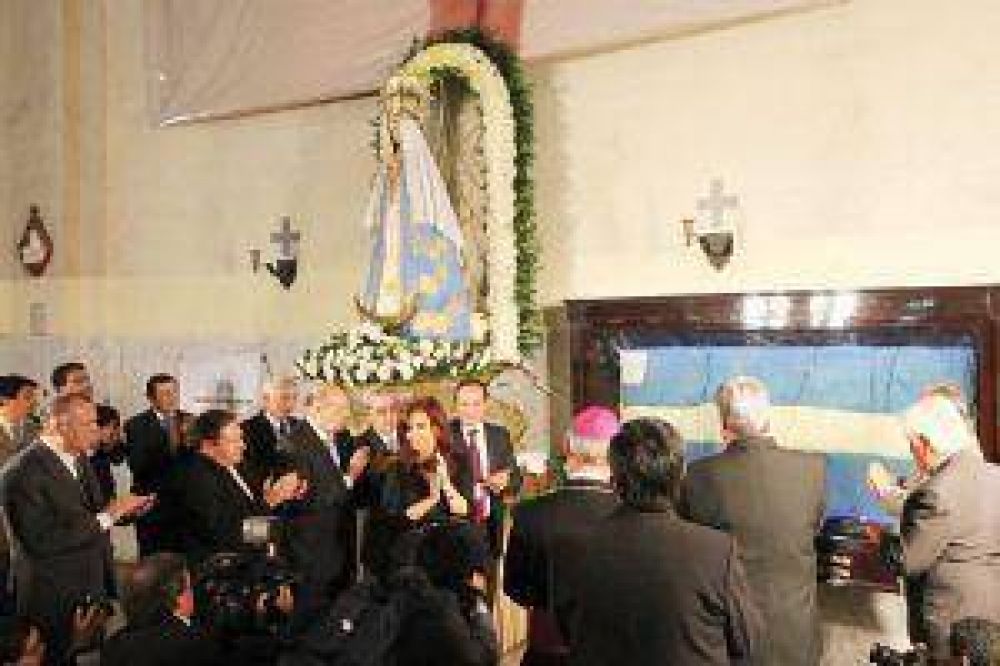 Zamora particip� ayer de un acto con la Presidenta