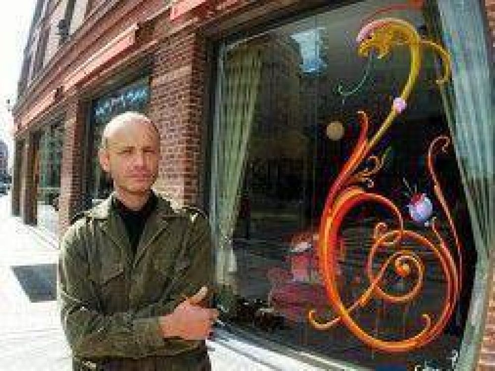 Declaran Personalidad Destacada de la Cultura porte�a a Alfredo Genovese