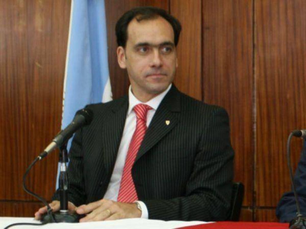 Turnes confirm� que las plateas ante Boca van a estar entre 350 y 800 pesos