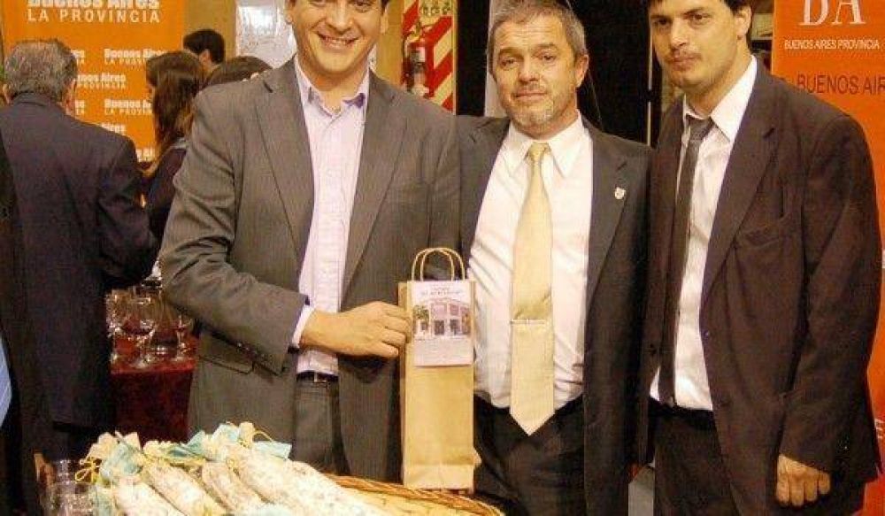 Mercedes presente en la exhibici�n �Buenos Vinos�