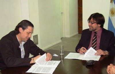 Avellaneda: la UNDAV firm� convenio con la empresa Proactiva SA