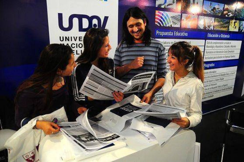 La UNDAV participa de la exposici�n m�s importante de la educaci�n superior en Am�rica Latina