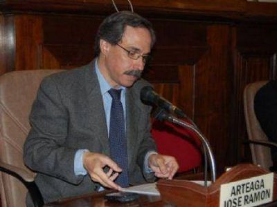 Jos� Ram�n Arteaga: �La Plata incorpora la regulaci�n de c�maras de monitoreo, tan importantes para la seguridad�