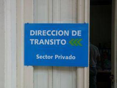 Comienzan a aplicar nuevo sistema de comunicaci�n en los m�viles de Tr�nsito