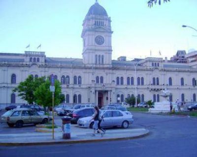 El aumento salarial depende de que se produzcan �mayores recursos�