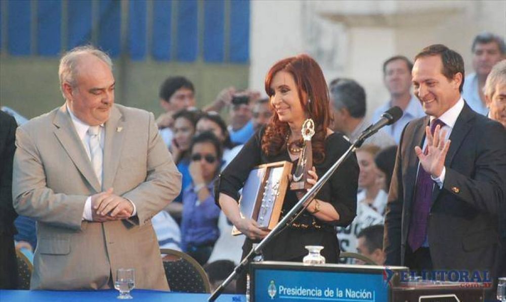 Tras el paso de CFK, el PJ y la UCR coinciden: “Camau es el elegido”