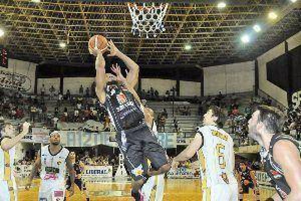 Ol�mpico volte� al l�der y se clasific� para el S�per 8