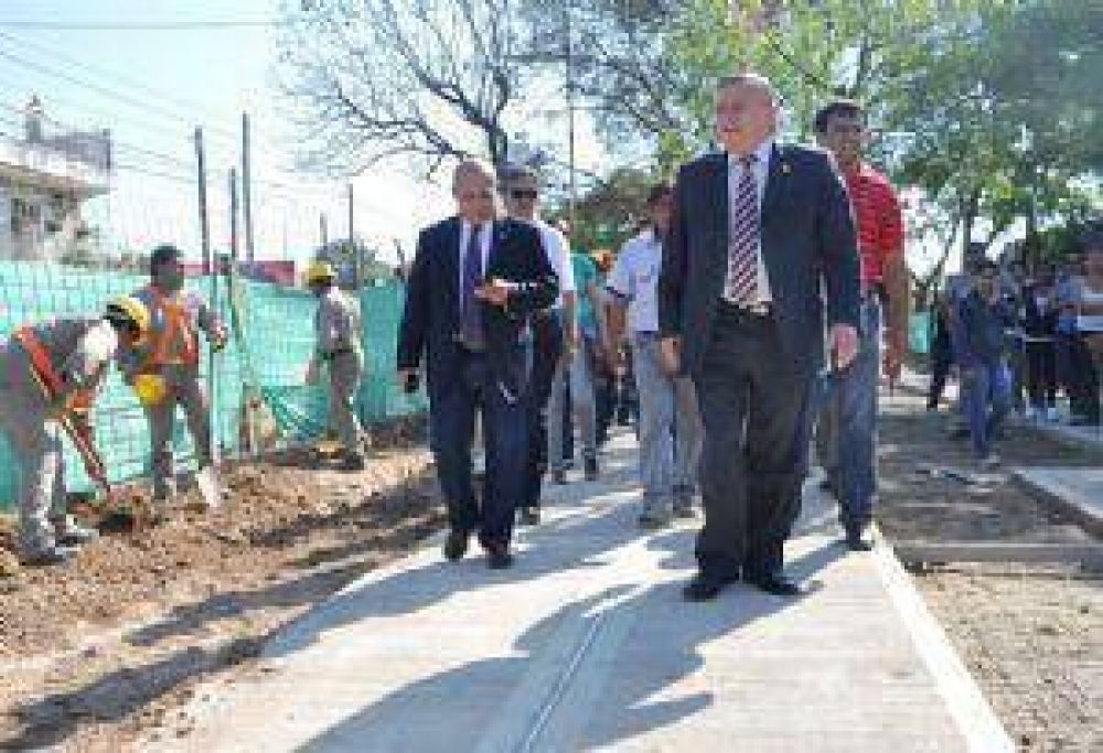 Infante supervis� avance de la obra de Paseo 25 de Mayo