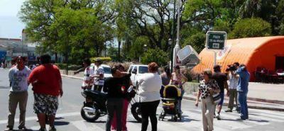 Familias sin vivienda se sienten enga�adas y tratan a Jalil de �mentiroso�