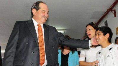  Alperovich anunci� que aplicar� un reval�o inmobiliario del 25 por ciento