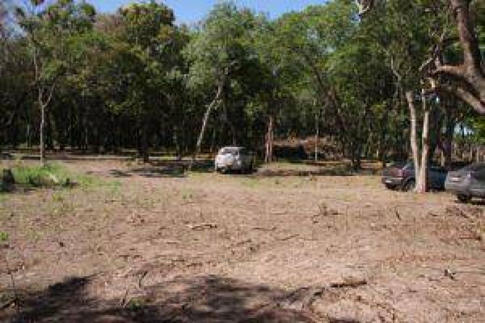 Vecinos de Villa Camila preocupados por desmontes y rellenos de zonas inundables