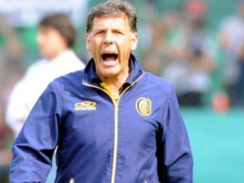 Russo: "Quiero ganar, que los delanteros hagan goles y mejorar en la tabla"