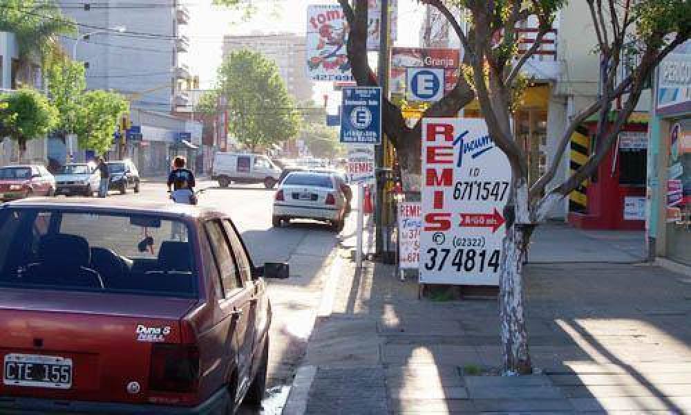 La calle Tucum�n, la m�s cara para estacionar