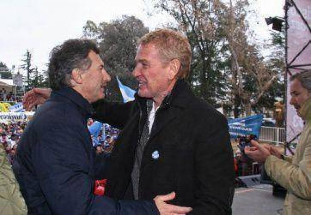 Ahora el PRO le abre la puerta a De Narv�ez