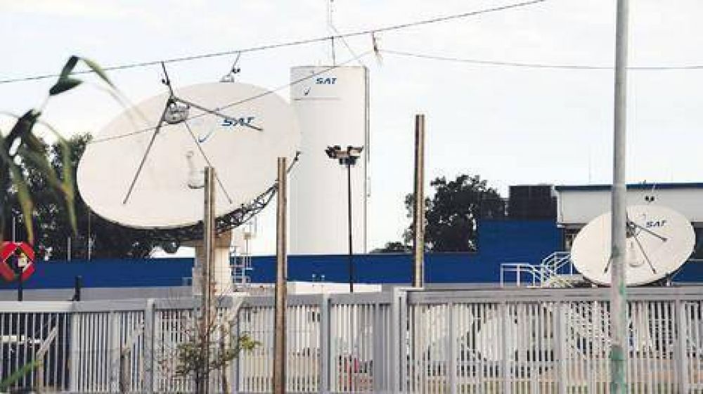 AR-SAT, una estatal que hace negocios millonarios sin control