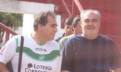 Rumbo a 2013, el PJ se encolumna tras Camau y la UCR afianza estrategias