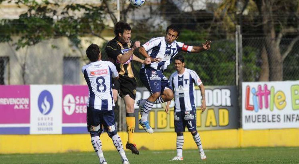 Talleres venci� a Libertad en Sunchales y sigue a tiro de la punta