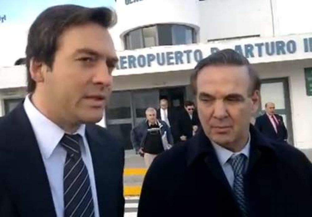 Soria: ser�a un grave desatino que empresas aerocomerciales no usen aeropuerto de Roca
