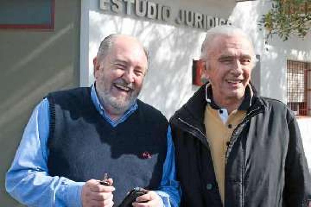 Verna y Mar�n encabezaron el Congreso del PJ en Rancul