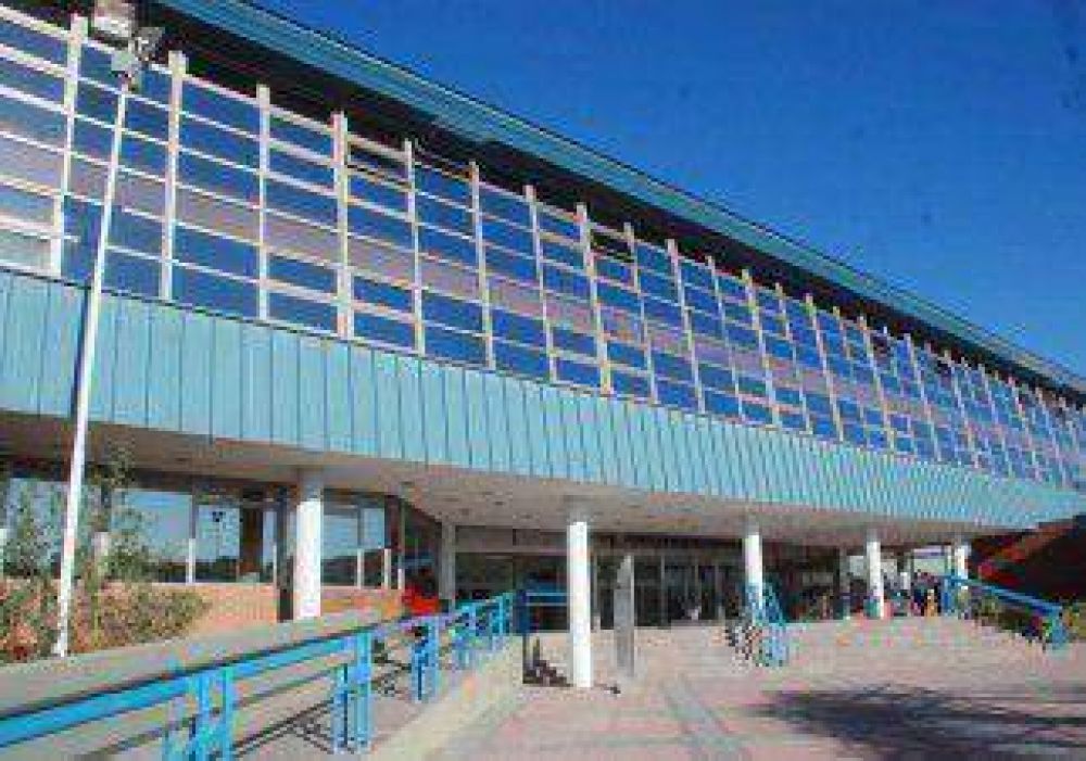 Abrir�n 13 escuelas privadas