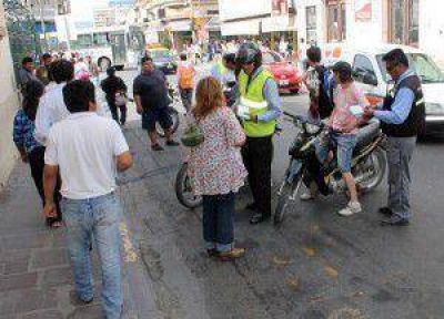 Prosiguen los operativos de control de tr�nsito y moto-veh�culos en la ciudad