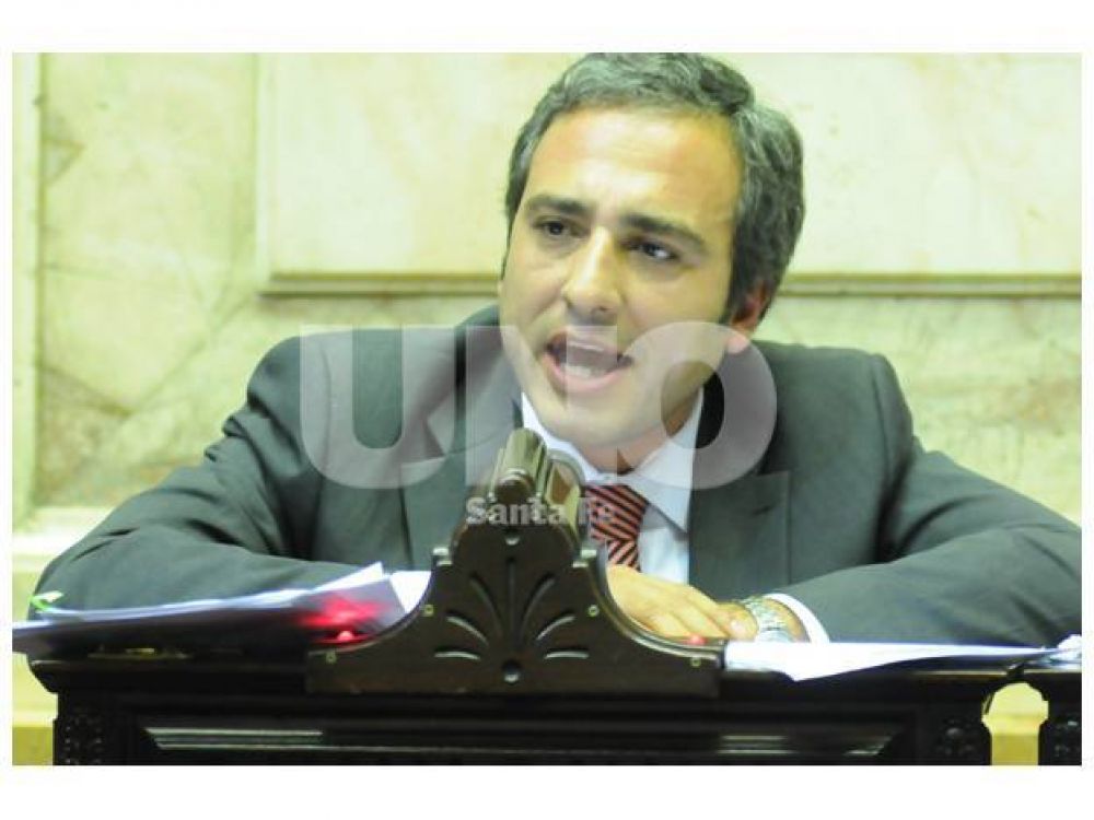 �Binner tiene que dar explicaciones del esc�ndalo m�s resonante de nuestra historia�