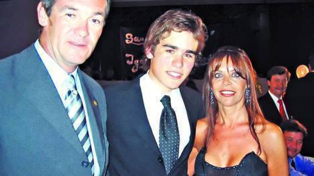 �Es indescriptible lo que se siente que a uno le digan que abus� y asesin� a su madre�