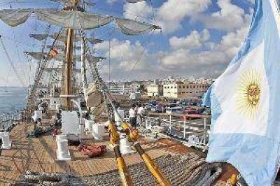 Dos diplom�ticos santiague�os luchan por el regreso de la Fragata Libertad