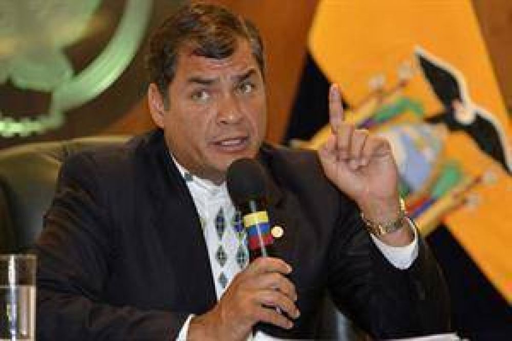 Correa reedita el libreto del chavismo para su campa�a