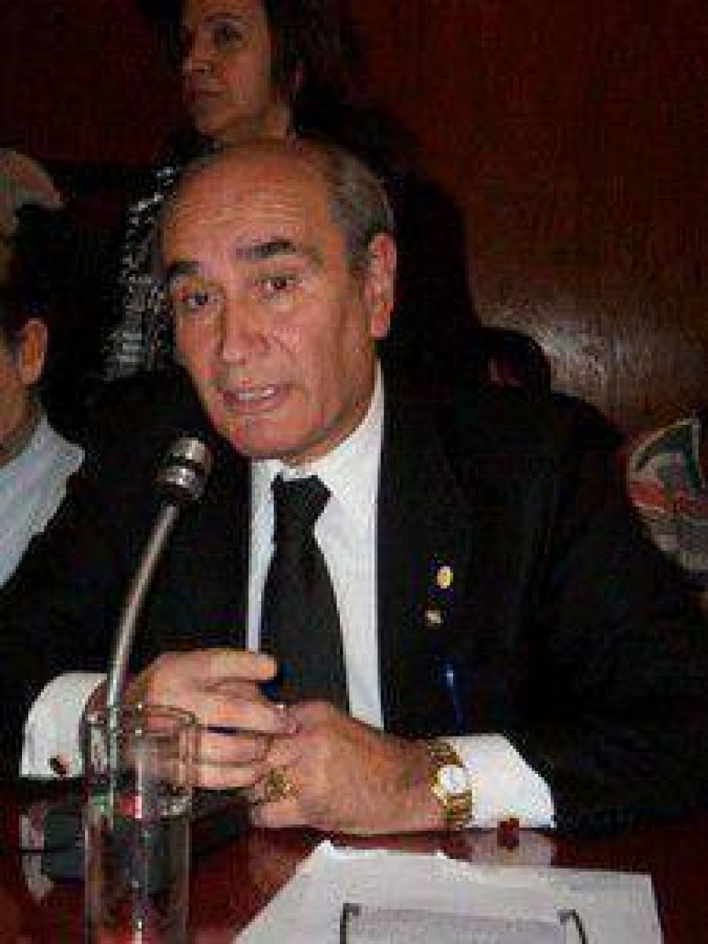 Diputado Rub�n Rivarola: �no estoy de acuerdo con que se vote a los 16 a�os�