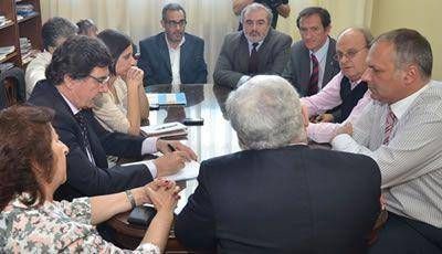 Di Pierro se reuni� con el Sileoni por la Facultad de Medicina