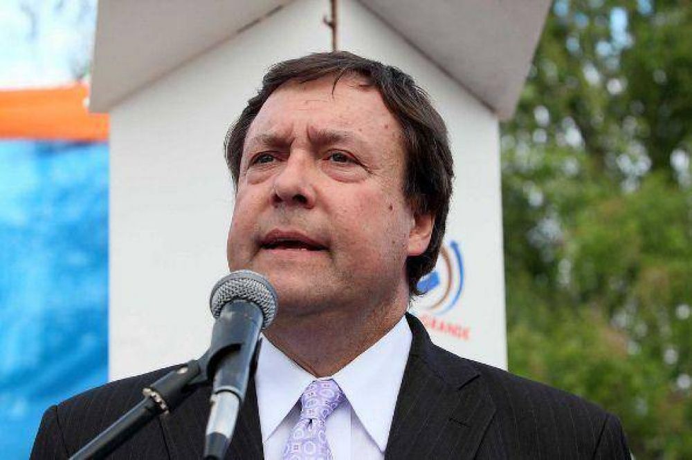 "Preferimos perder una votaci�n que arrodillarnos a negociar"