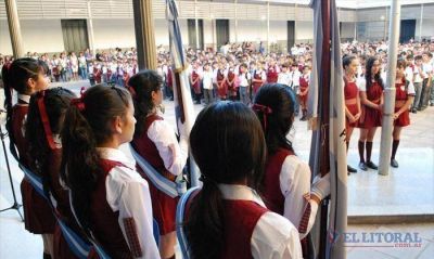 J�venes exponen su postura respecto al voto a los 16 a�os