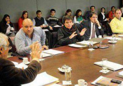 Entre impugnaciones y respaldos, los diputados entrevistar�n a Criado 