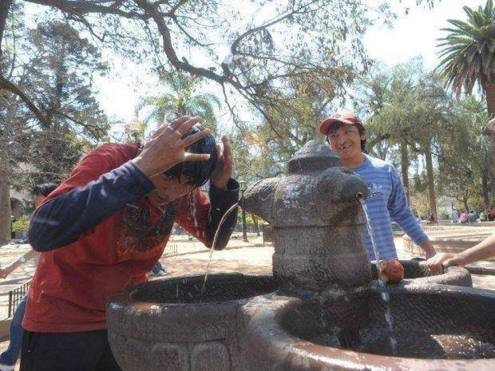 Se espera que la temperatura m�xima baje hasta 10 grados hoy