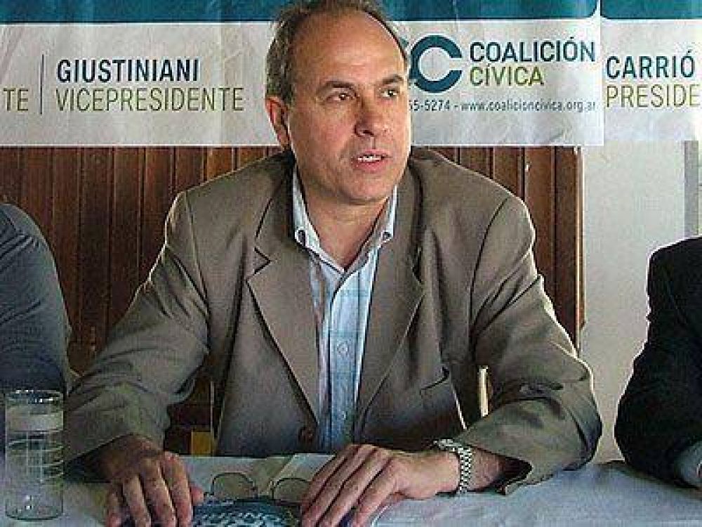 ECHEVERR�A | ELECCIONES    Bosque quiere ser diputado nacional 