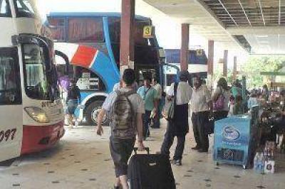 Los bande�os se aseguran y ya compran sus pasajes para viajar en las fiestas de fin de a�o