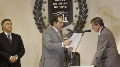 Cano reasumi� al frente del Concejo Deliberante 	