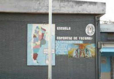 V�ndalos destrozan una escuela dos d�as seguidos, pese a que hab�a una denuncia policial